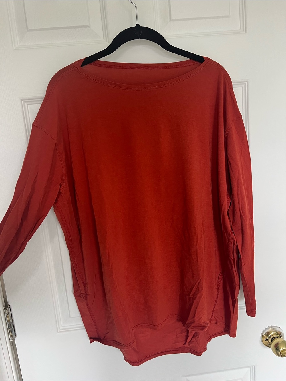 Lululemon Back in Action longsleeve